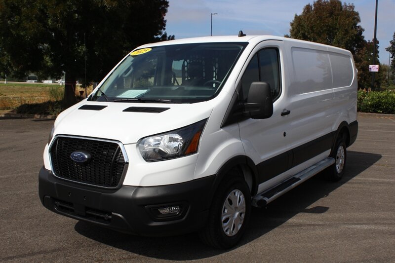Used 2025 Ford Transit 250 Low Roof w/ Exterior Upgrade Package RWD image 2