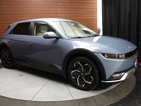 Used 2023 Hyundai Ioniq 5 SEL image 40