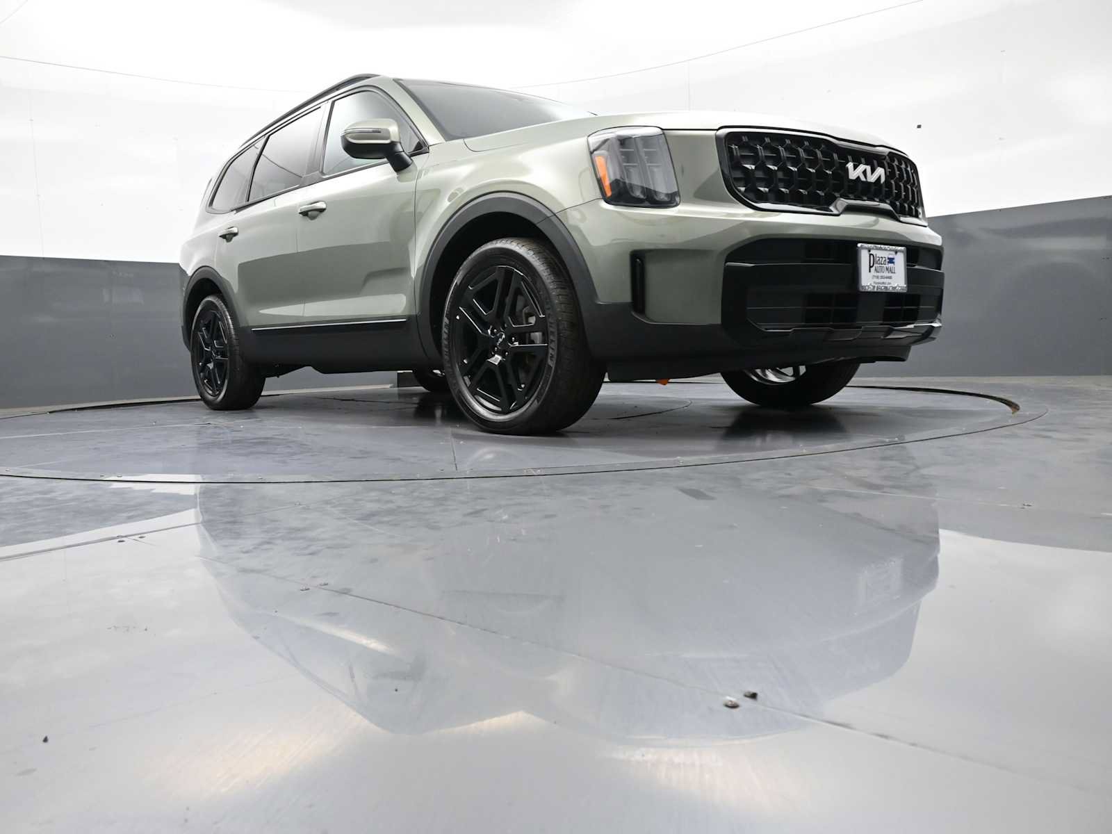 Used 2024 Kia Telluride EX X-Line AWD/4WD image 30