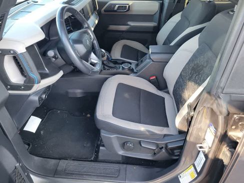 Certified 2022 Ford Bronco Wildtrak image 4