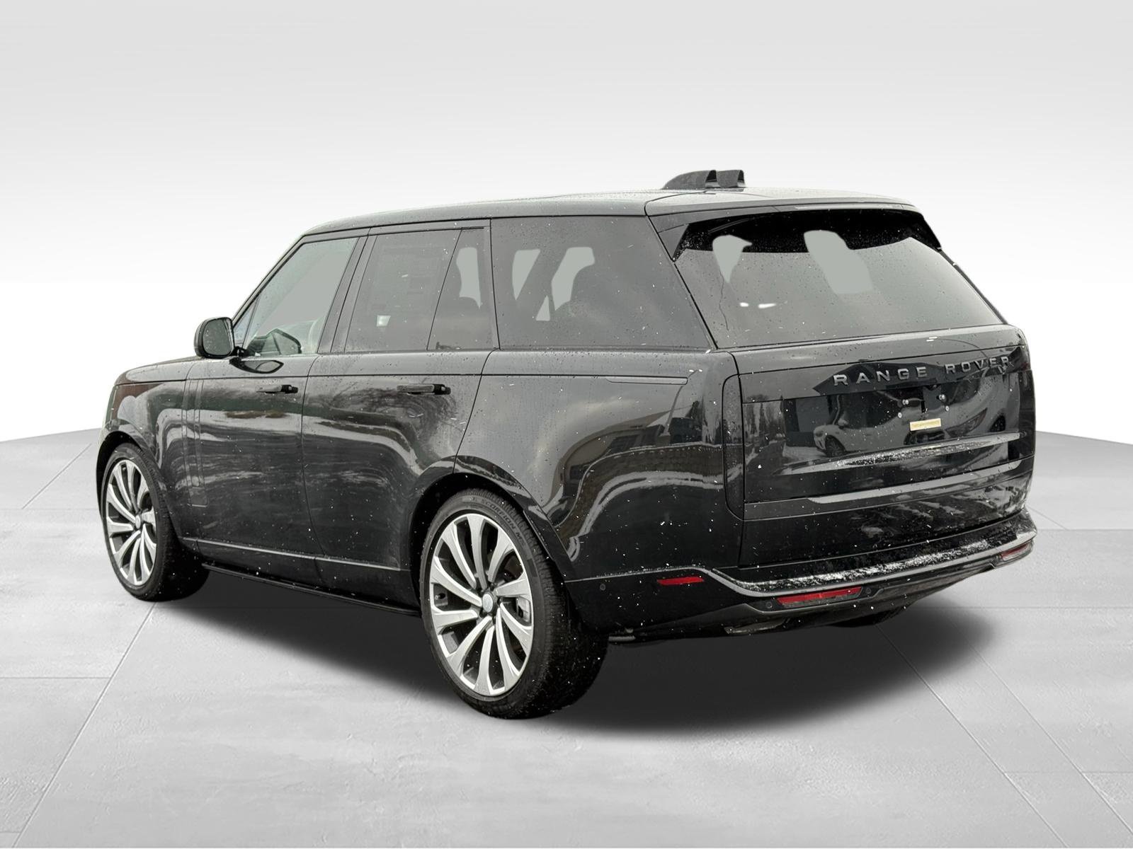 New 2025 Land Rover Range Rover SE AWD/4WD image 3