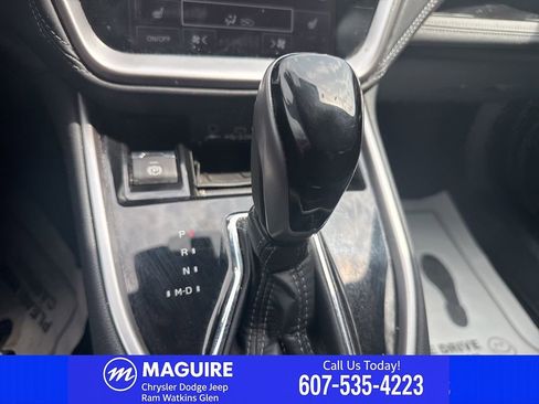 Used 2025 Subaru Legacy Limited AWD/4WD image 25