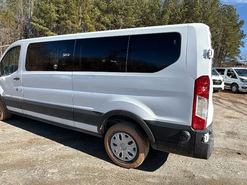 Used 2024 Ford Transit 350 XLT image 10