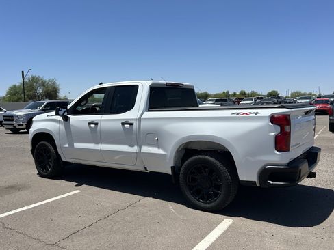 Used 2021 Chevrolet Silverado 1500 W/T w/ WT Fleet Convenience Package AWD/4WD image 3