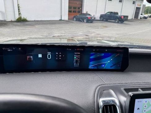 Certified 2025 Ford Expedition Tremor AWD/4WD image 32