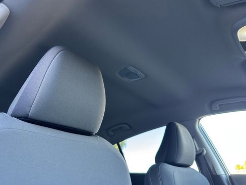 Certified 2025 Subaru Crosstrek 2.0i Premium image 20