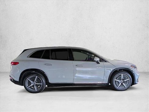Certified 2023 Mercedes-Benz EQS 580 4MATIC SUV image 7