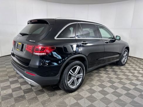 Used 2022 Mercedes-Benz GLC 300 4MATIC image 3