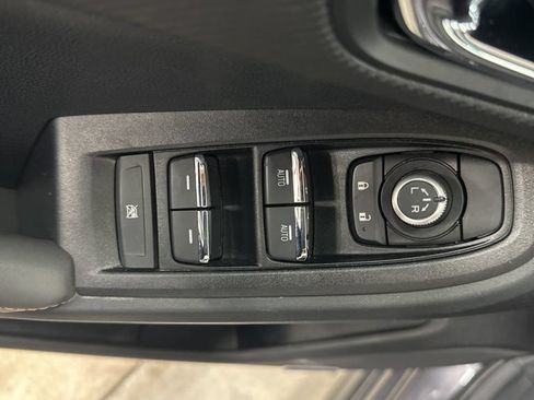 Used 2024 Subaru Crosstrek 2.5i Limited AWD/4WD image 26