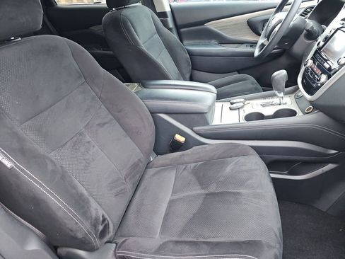 Used 2017 Nissan Murano S image 15