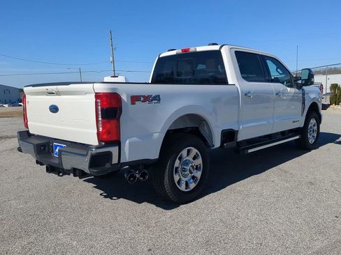 Used 2026 Ford F250 Lariat w/ Chrome Package AWD/4WD image 3