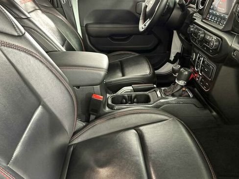 Used 2021 Jeep Gladiator Rubicon image 17