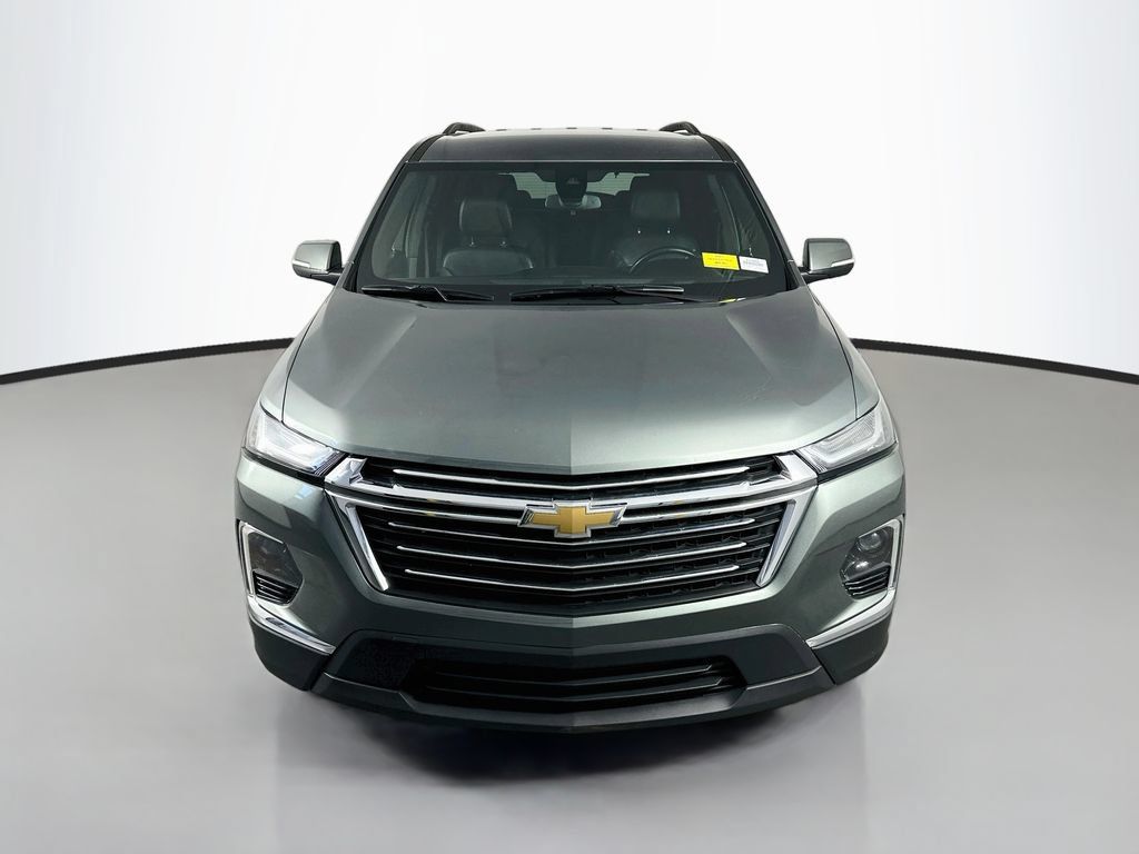 Used 2023 Chevrolet Traverse LT AWD/4WD image 2