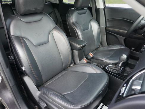 Used 2017 Jeep Compass Limited AWD/4WD image 26