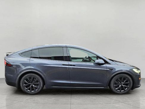 Used 2023 Tesla Model X image 10