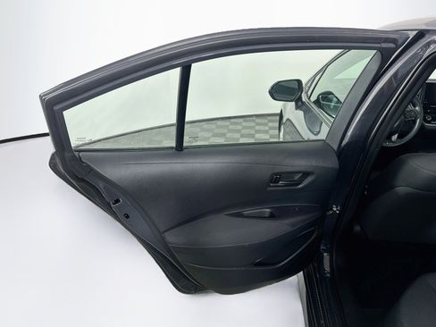 Used 2025 Toyota Corolla LE FWD image 26