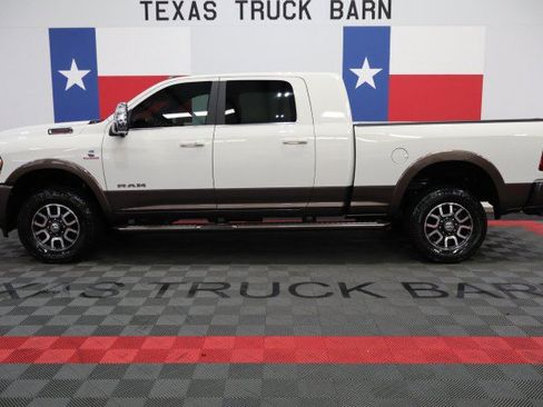 Used 2023 RAM 2500 Limited AWD/4WD image 1