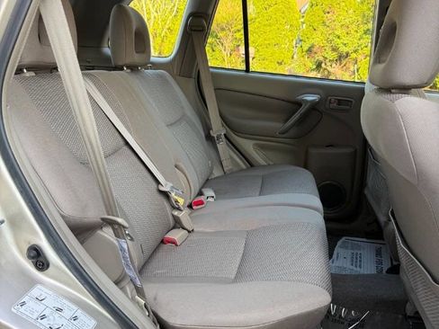 Used 2005 Toyota RAV4 2WD image 15