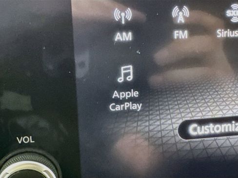 Used 2023 Nissan Rogue S AWD/4WD image 2