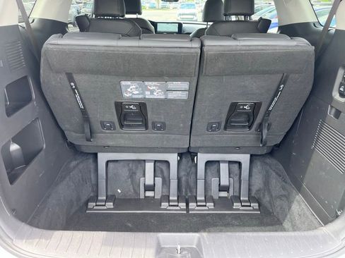 Used 2024 Kia Carnival SX FWD image 29