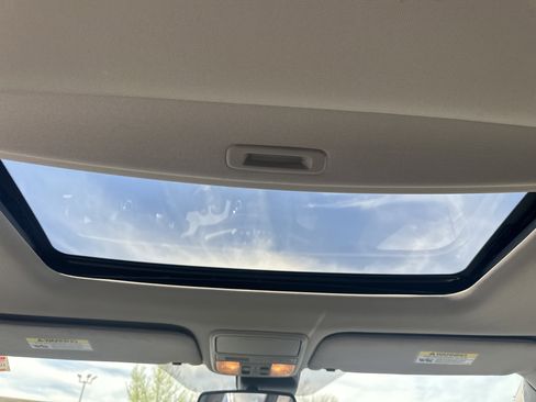 Used 2016 Honda Odyssey EX-L image 18