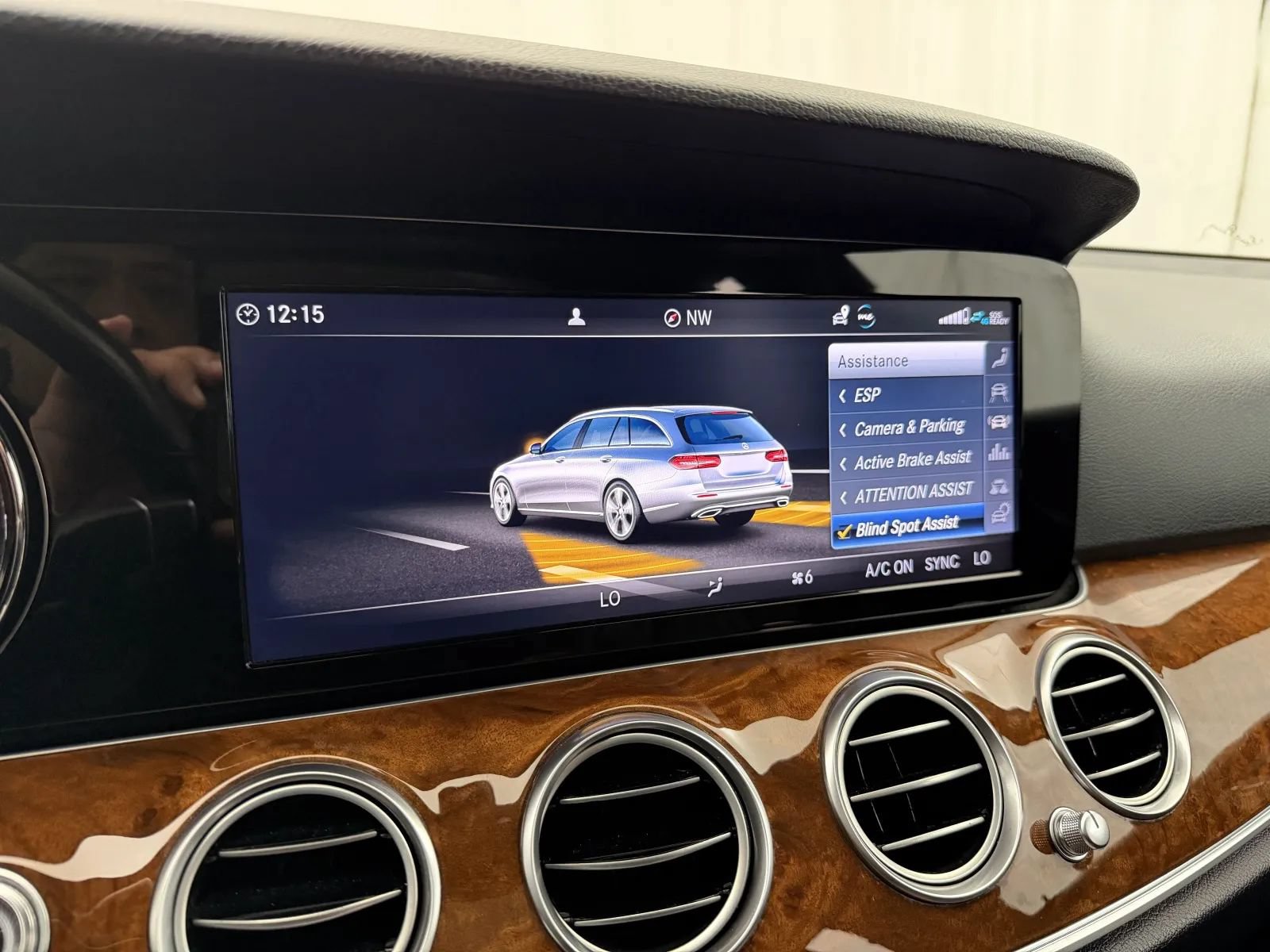 Used 2019 Mercedes-Benz E 450 4MATIC Wagon image 28