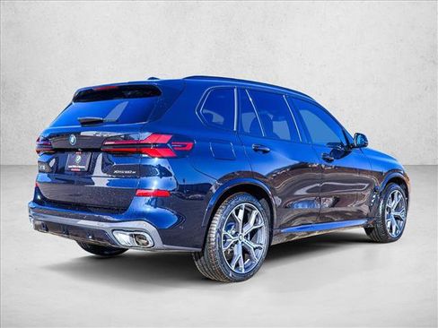 Used 2026 BMW X5 xDrive50e w/ M Sport Package AWD/4WD image 5