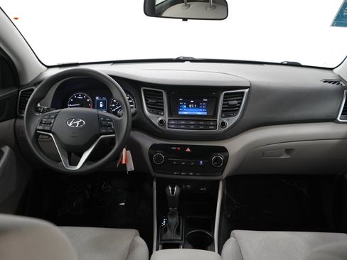 Used 2016 Hyundai Tucson SE w/ Option Group 02 AWD/4WD image 13