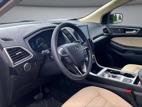 Used 2024 Ford Edge SEL w/ Convenience Package AWD/4WD image 16