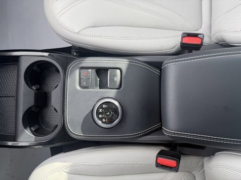 Used 2021 Ford Mustang Mach-E Premium image 32