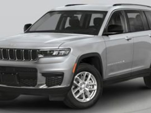 Used 2023 Jeep Grand Cherokee L Laredo image 1