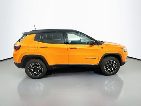 New 2026 Jeep Compass Trailhawk image 8