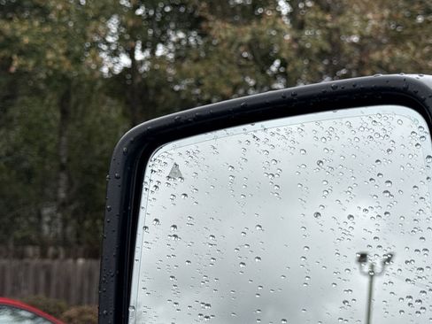 Used 2024 RAM 2500 Laramie image 16