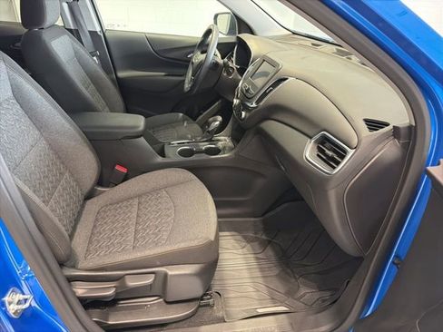 Used 2024 Chevrolet Equinox LT w/ LPO, Floor Liner Package image 12