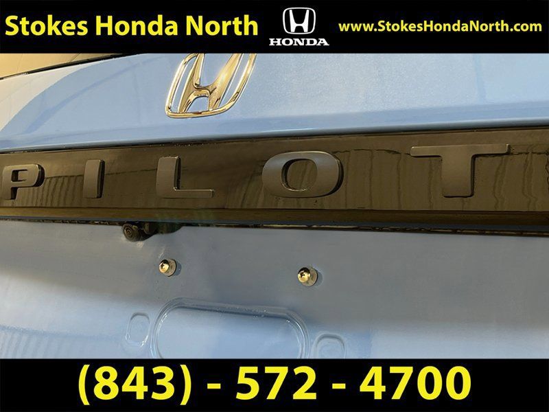 New 2025 Honda Pilot TrailSport image 8