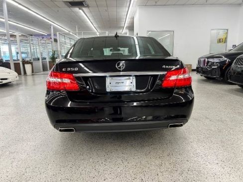 Used 2013 Mercedes-Benz E 350 4MATIC Sedan image 5