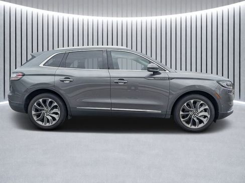 Certified 2022 Lincoln Nautilus Reserve w/ Equipment Group 201A image 2