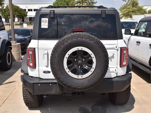 Certified 2023 Ford Bronco Outer Banks w/ Sasquatch Package AWD/4WD image 6