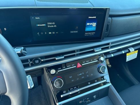 New 2026 Hyundai Santa Fe SE image 11