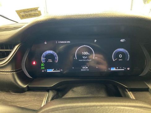 Used 2022 Jeep Grand Cherokee L Limited w/ Luxury Tech Group II image 17