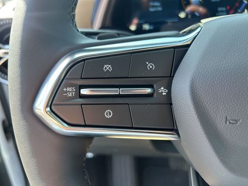 New 2026 Chevrolet Equinox ACTIV FWD image 25