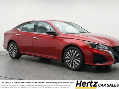 Used 2025 Nissan Altima 2.5 SV
