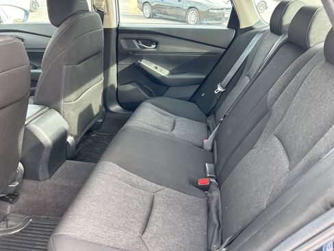 Used 2024 Honda Accord EX image 11