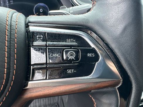 Certified 2023 Jeep Grand Cherokee Summit w/ Adv Protech Group IV AWD/4WD image 31