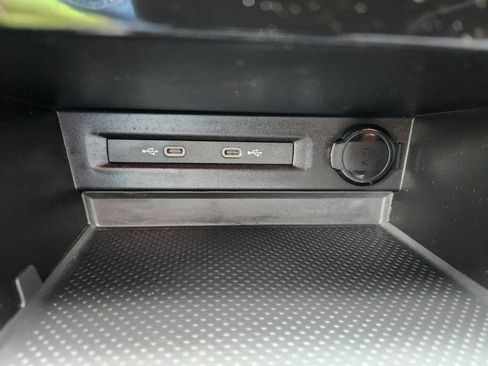 Certified 2024 Volkswagen Taos S image 35