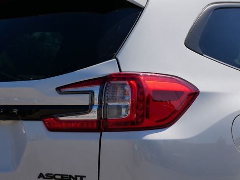 Used 2025 Subaru Ascent Bronze Edition AWD/4WD image 17