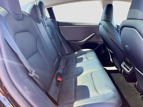 Used 2025 Tesla Model 3 Long Range RWD image 28