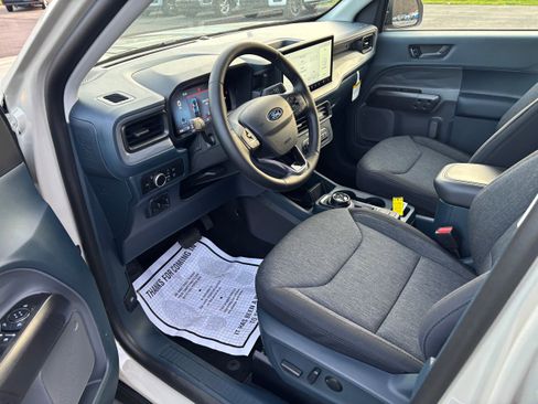 New 2025 Ford Maverick XLT w/ XLT Luxury Package image 8