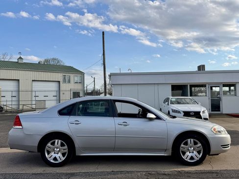 Used 2013 Chevrolet Impala LT w/ LT Sunroof Package FWD image 6