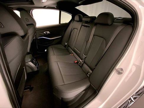 Used 2021 BMW 330e xDrive w/ Premium Package image 14